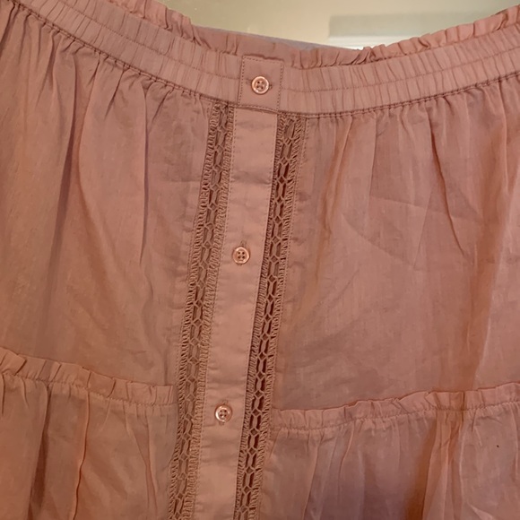 Loveshackfancy x Gap collab sold out skirt! - Picture 4 of 7